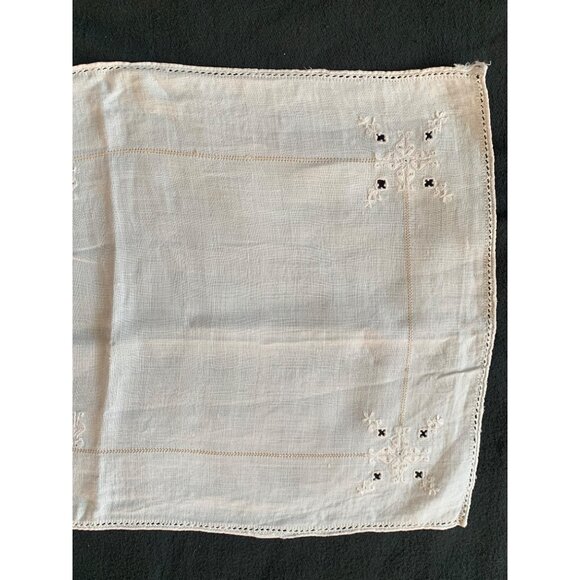 Vintage White Linen Table Runner with Embroidered Floral Details 15x48 - Picture 2 of 10